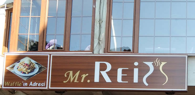 Mr. Reis Cafe